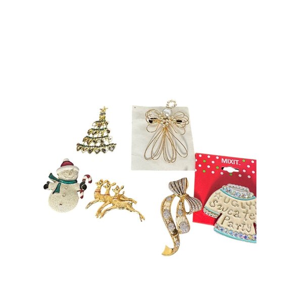 Vintage Christmas Themed Brooch Pin Set Mixit & More - Picture 9 of 9